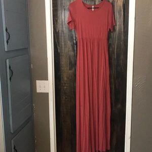 Maxi dress w pockets